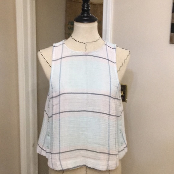 Anthropologie Tops - Anthropologie Button Tank